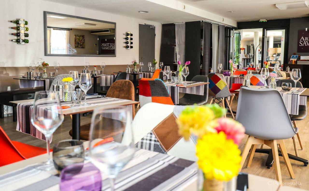 Restaurant Kyriad Centre Hotel 3*